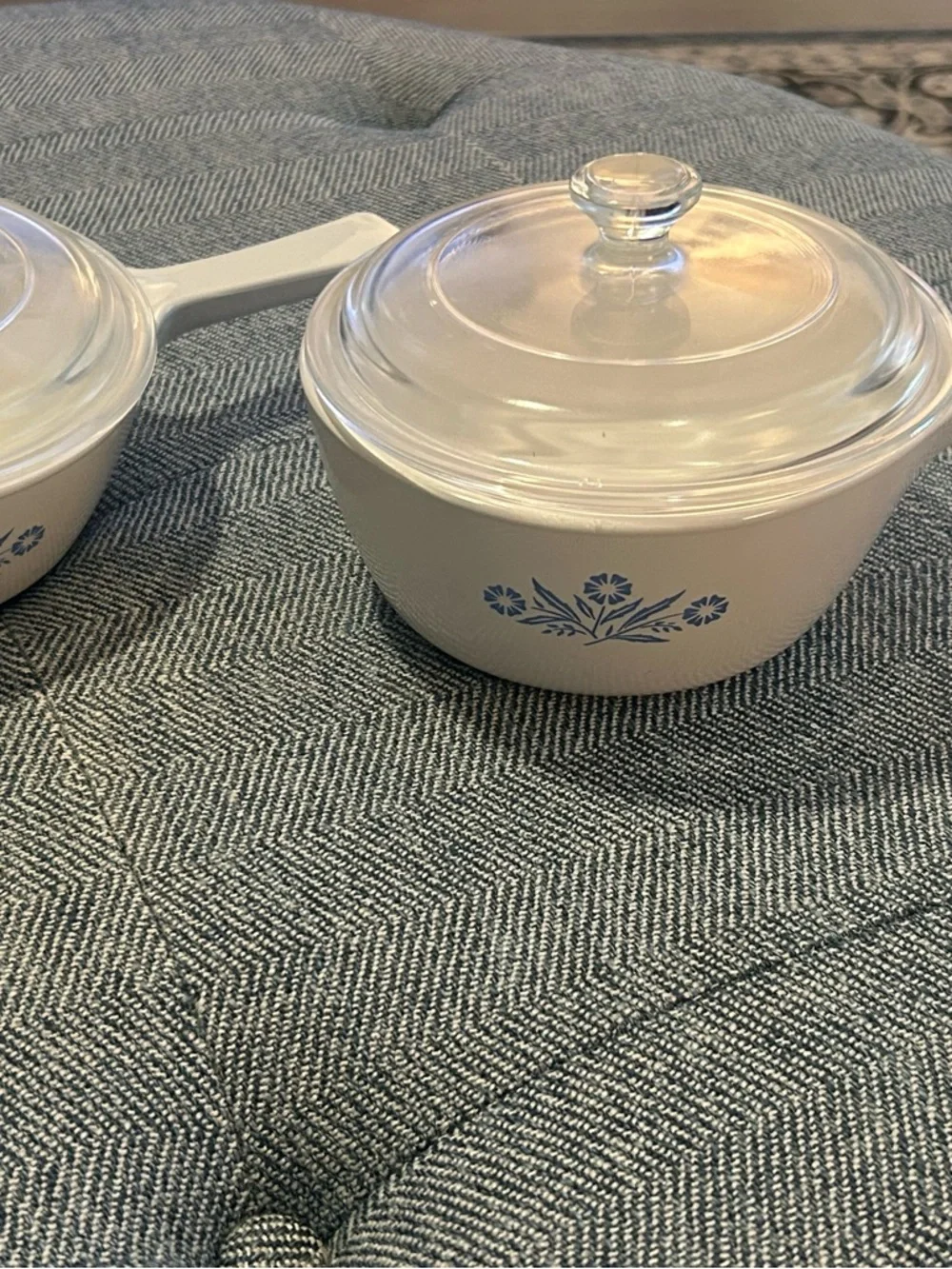 Corningware White Cookware Set with Blue Cornflower Pattern, 3-Piece W/ Lids - Picture 4 of 15